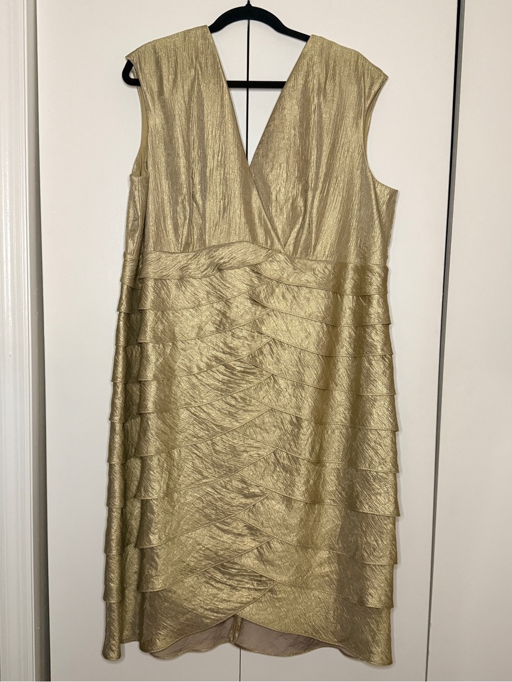 Willow Glenn New York Gold Tiered Dress